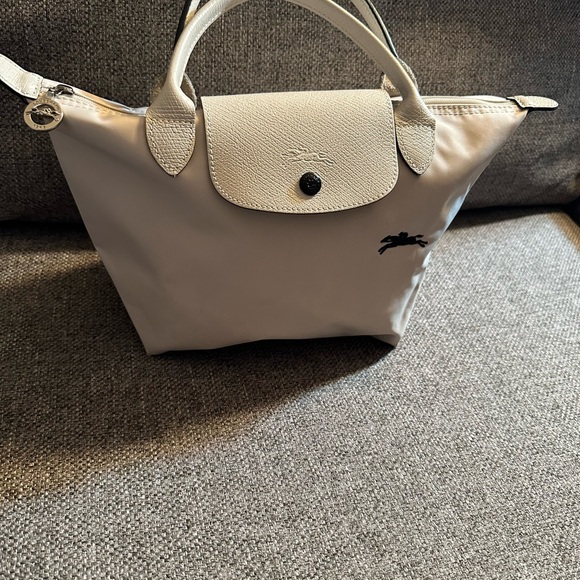 Longchamp mini Elegant Cream Handbag - Picture 8 of 15